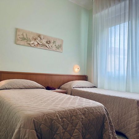 Hotel San Giorgio Albisola Superiore Extérieur photo